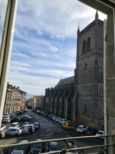 Hotel Des Roches Saint-Flour  Exterior photo